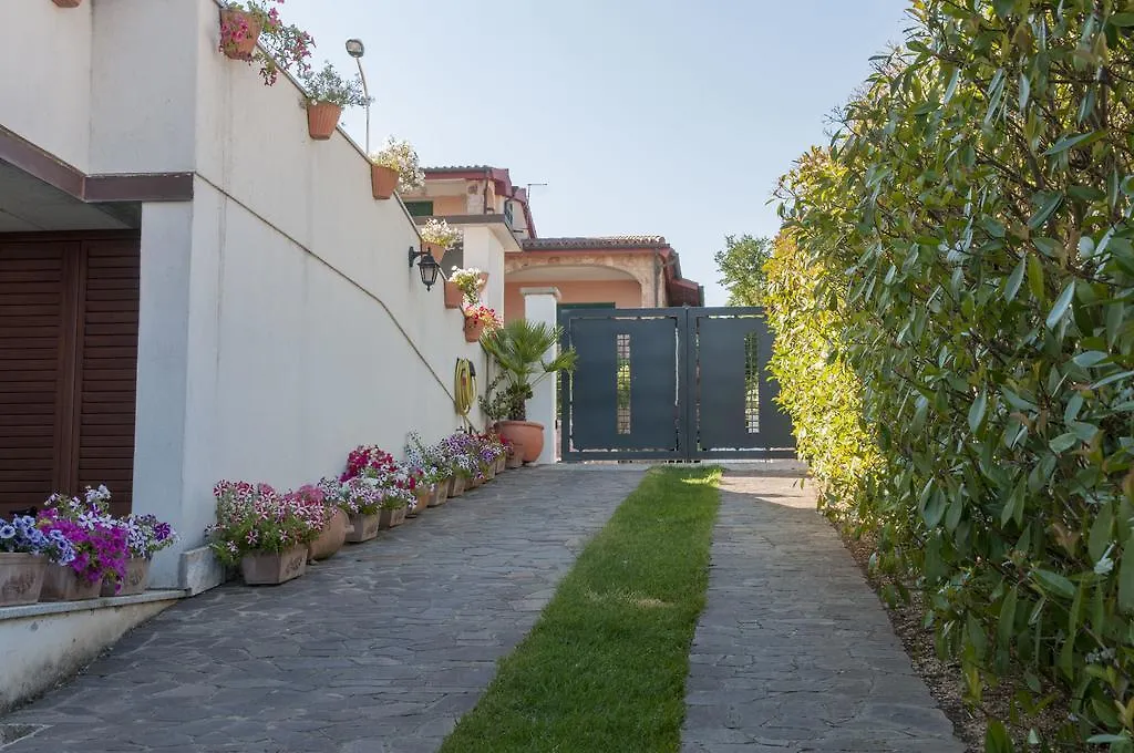 B&B Le Fresie Nuoro  3*, Nuoro (Sardinia) Italy